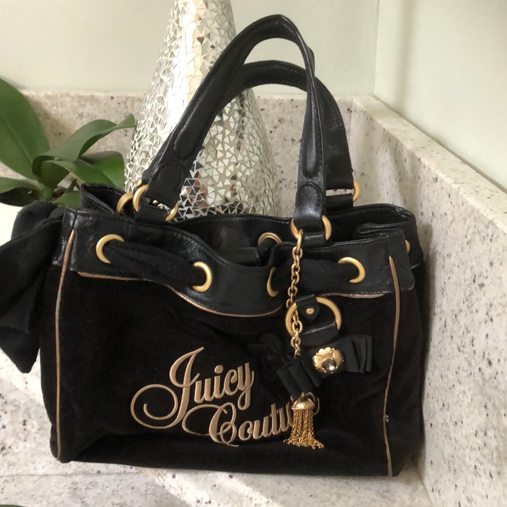 Black Velvet* NEW *
